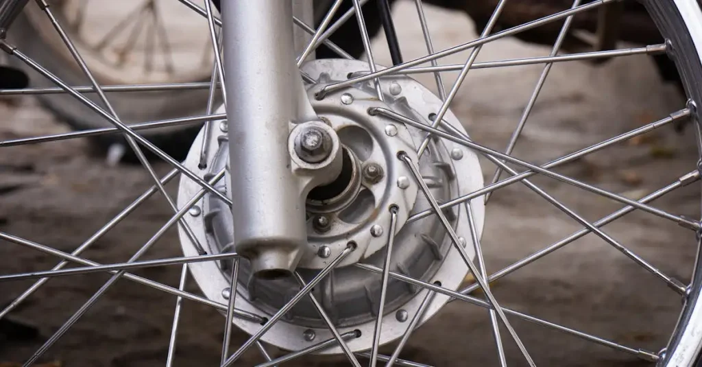 Dráty do kola motocyklu: Kvalitní nerezové a pozinkované